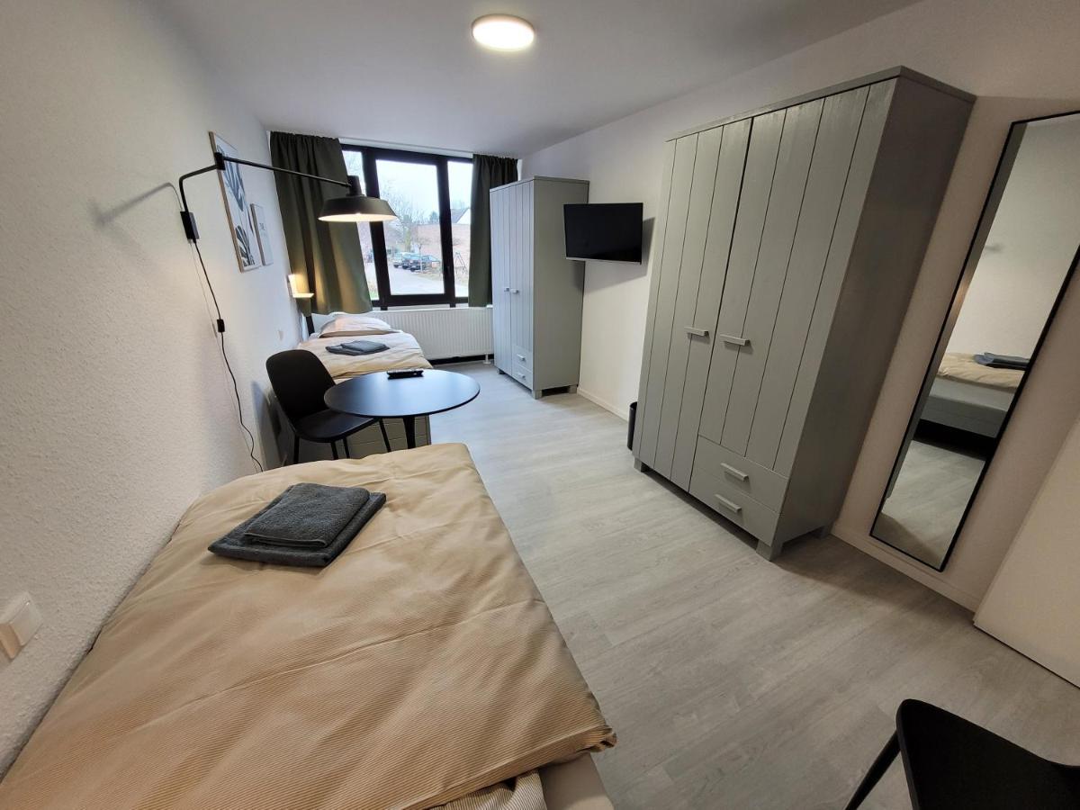 Jülich Guesthouse Wi Rooms المظهر الخارجي الصورة