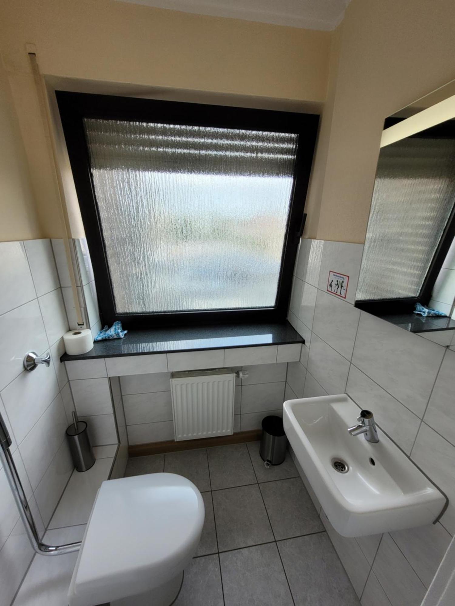 Jülich Guesthouse Wi Rooms المظهر الخارجي الصورة
