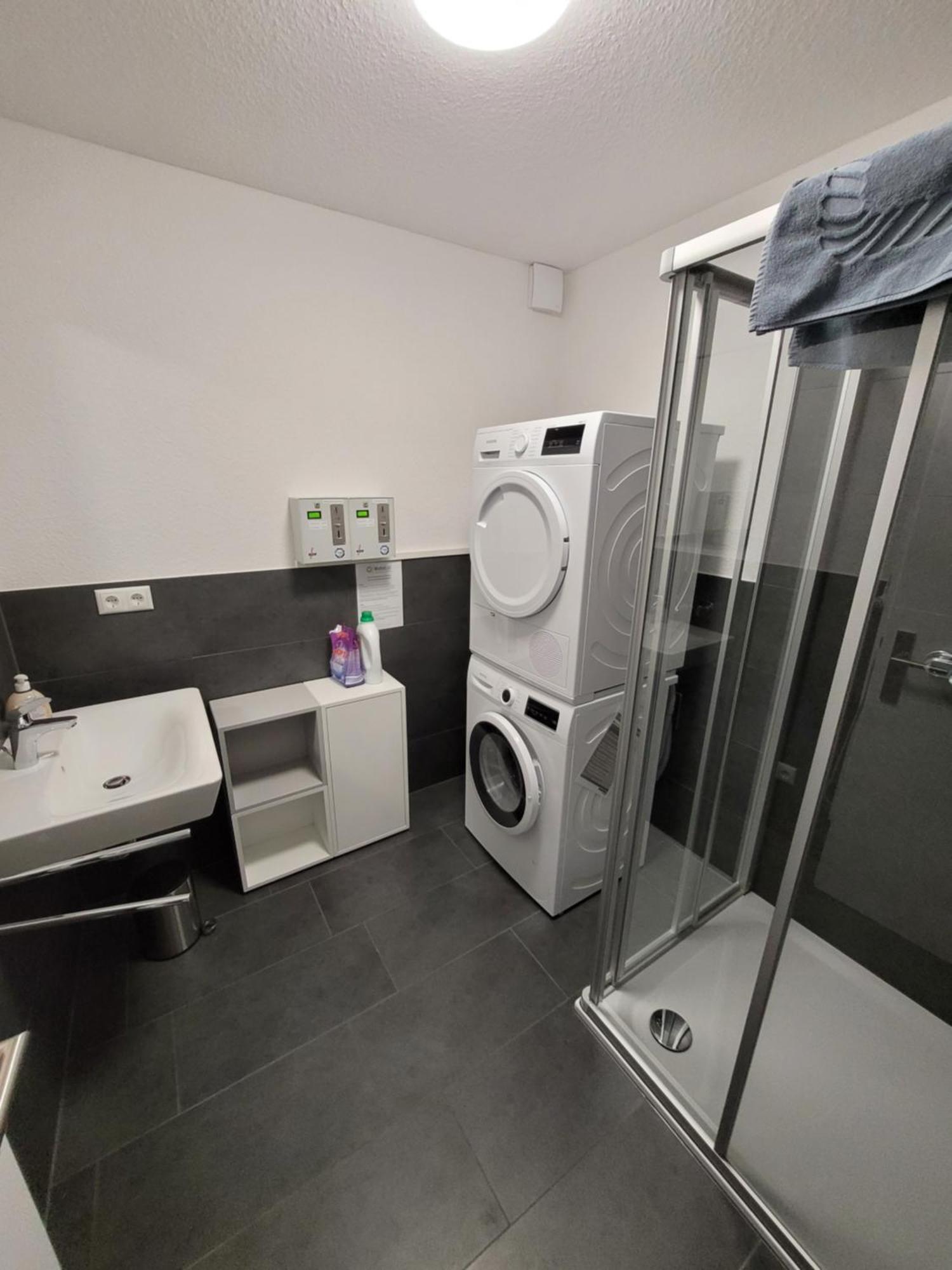 Jülich Guesthouse Wi Rooms المظهر الخارجي الصورة