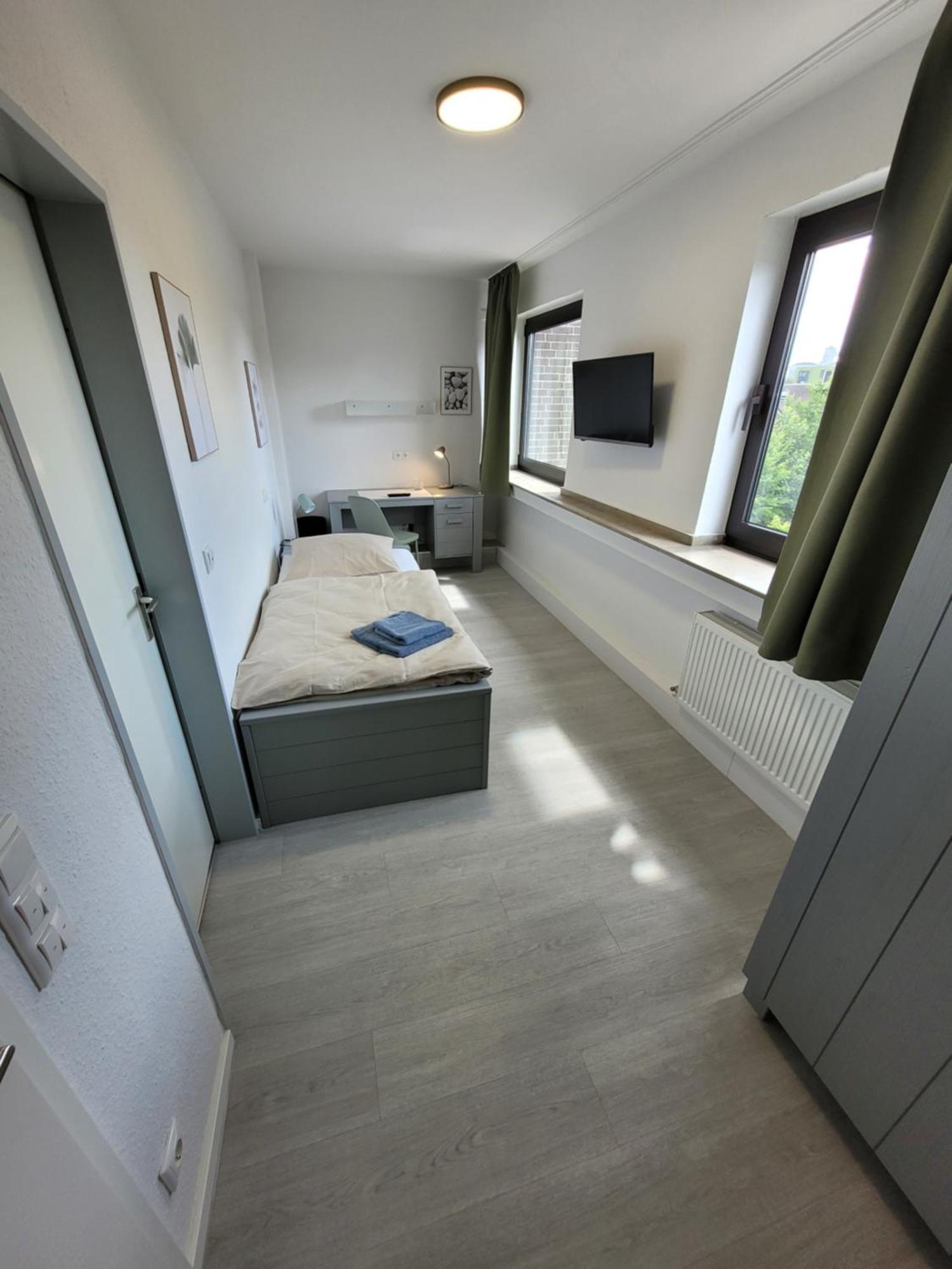 Jülich Guesthouse Wi Rooms المظهر الخارجي الصورة